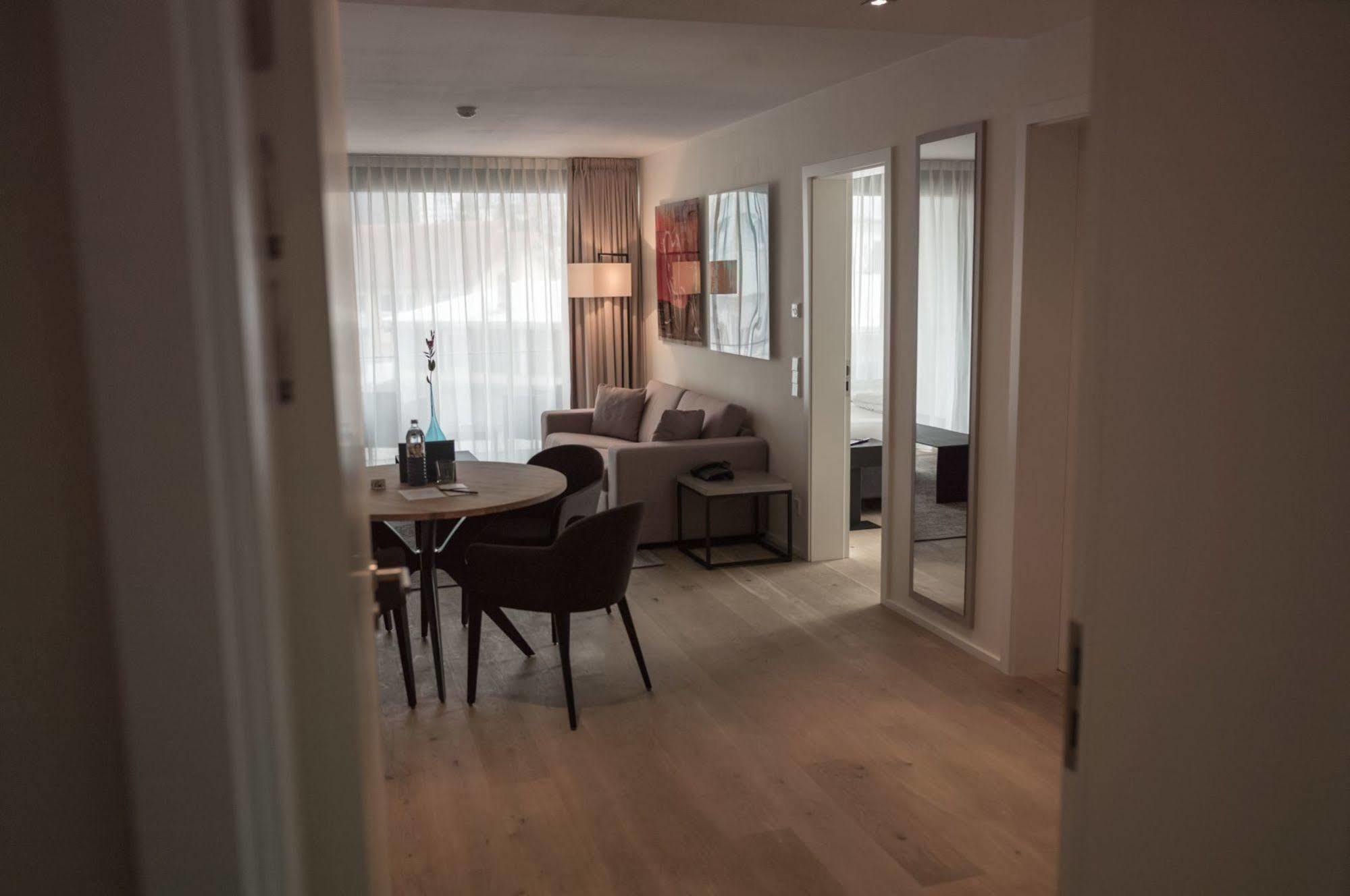 Suytes Апарт-отель 4*